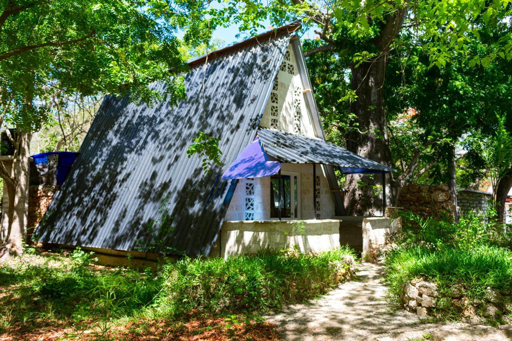 Soul Breeze Beach Resort 디아니 해변 객실 사진