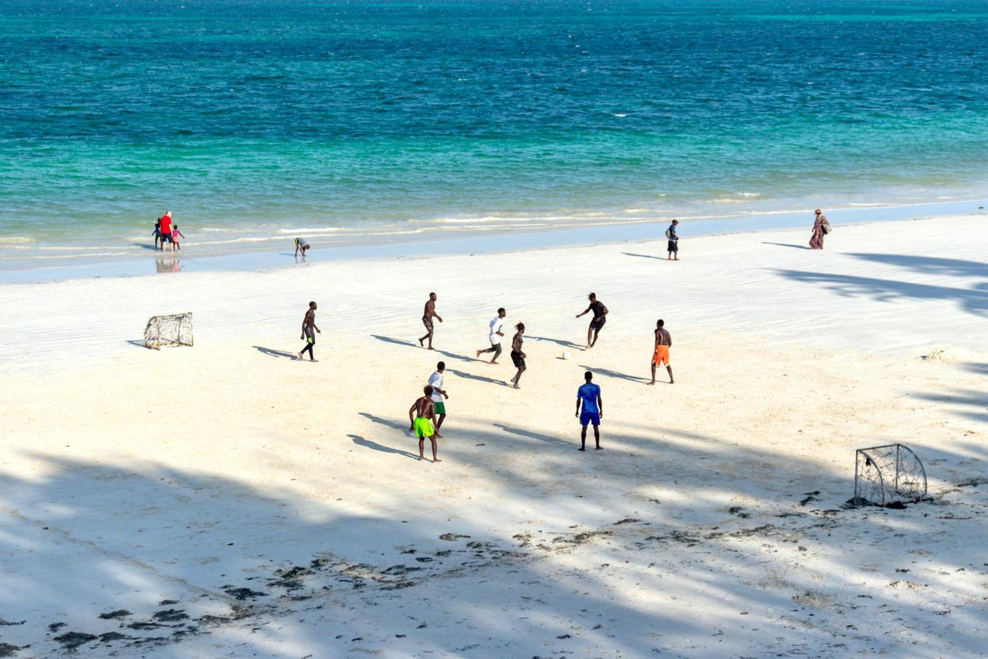 Soul Breeze Beach Resort 디아니 해변 외부 사진