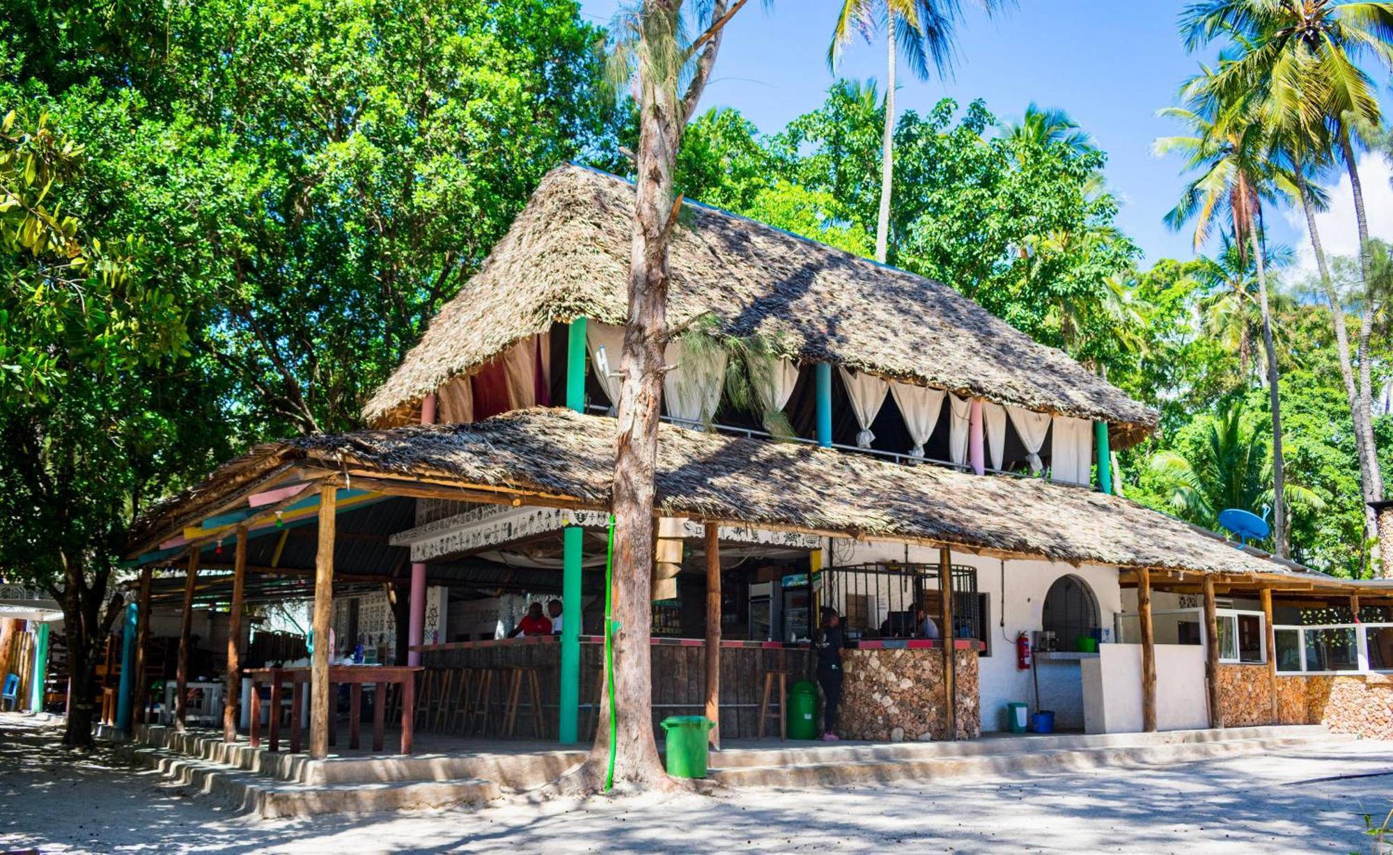 Soul Breeze Beach Resort 디아니 해변 외부 사진